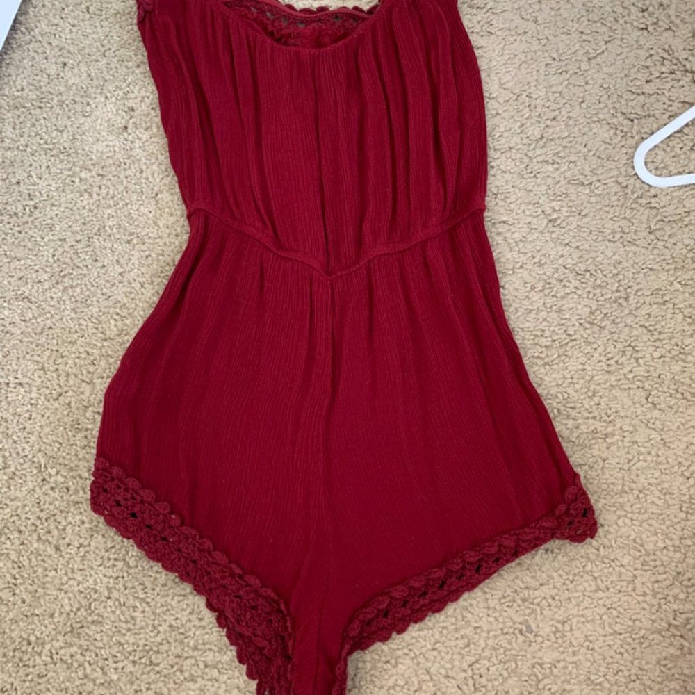 Strapless maroon romper